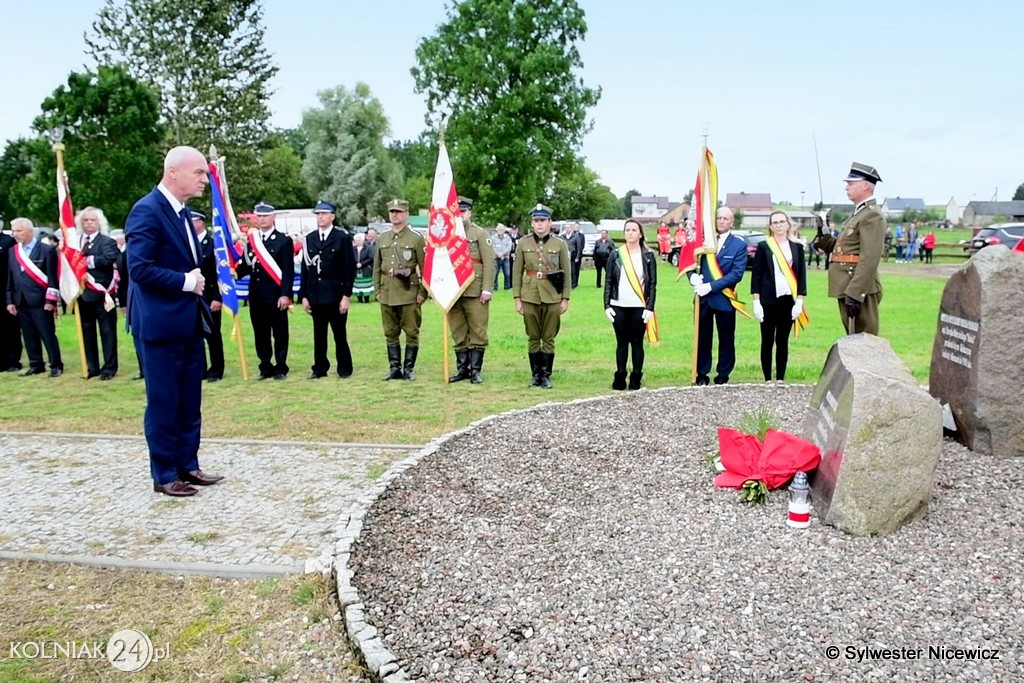 81. ROCZNICA ROZFORMOWANIA 110 PUŁKU UŁANÓW w JANOWIE