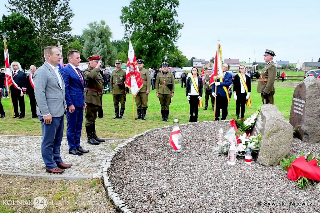 81. ROCZNICA ROZFORMOWANIA 110 PUŁKU UŁANÓW w JANOWIE
