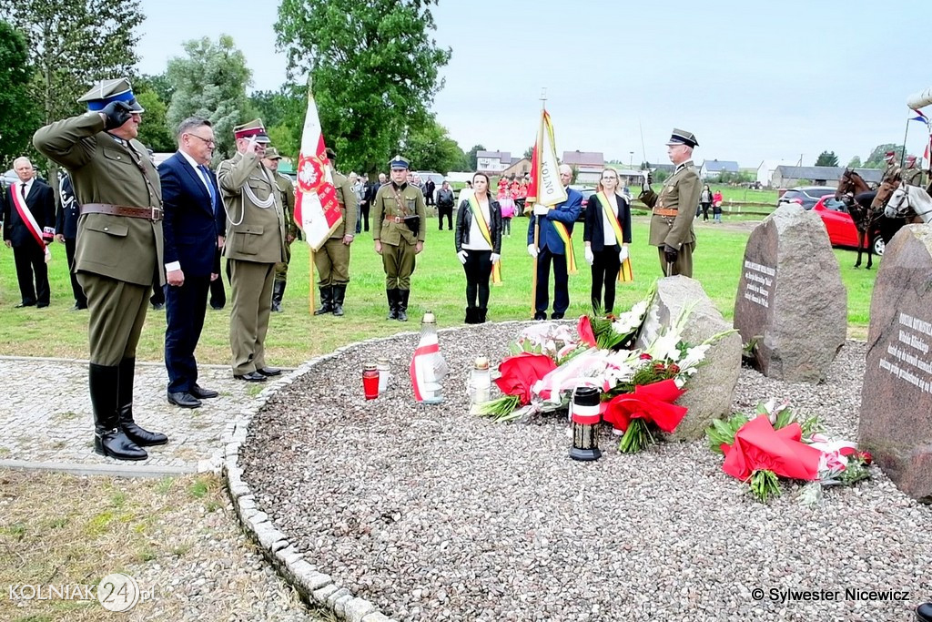 81. ROCZNICA ROZFORMOWANIA 110 PUŁKU UŁANÓW w JANOWIE