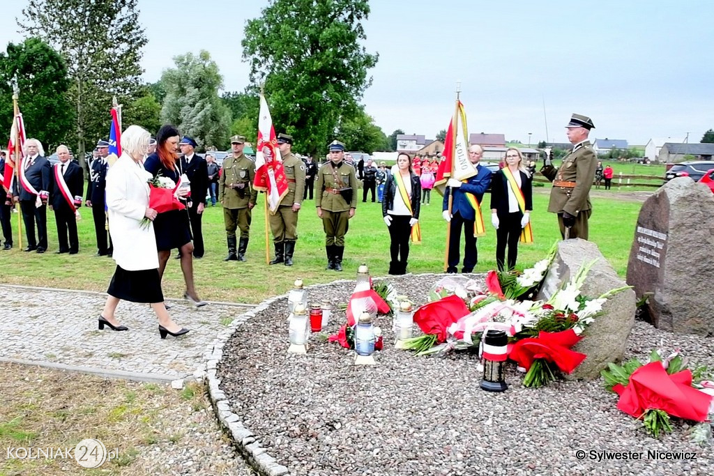 81. ROCZNICA ROZFORMOWANIA 110 PUŁKU UŁANÓW w JANOWIE