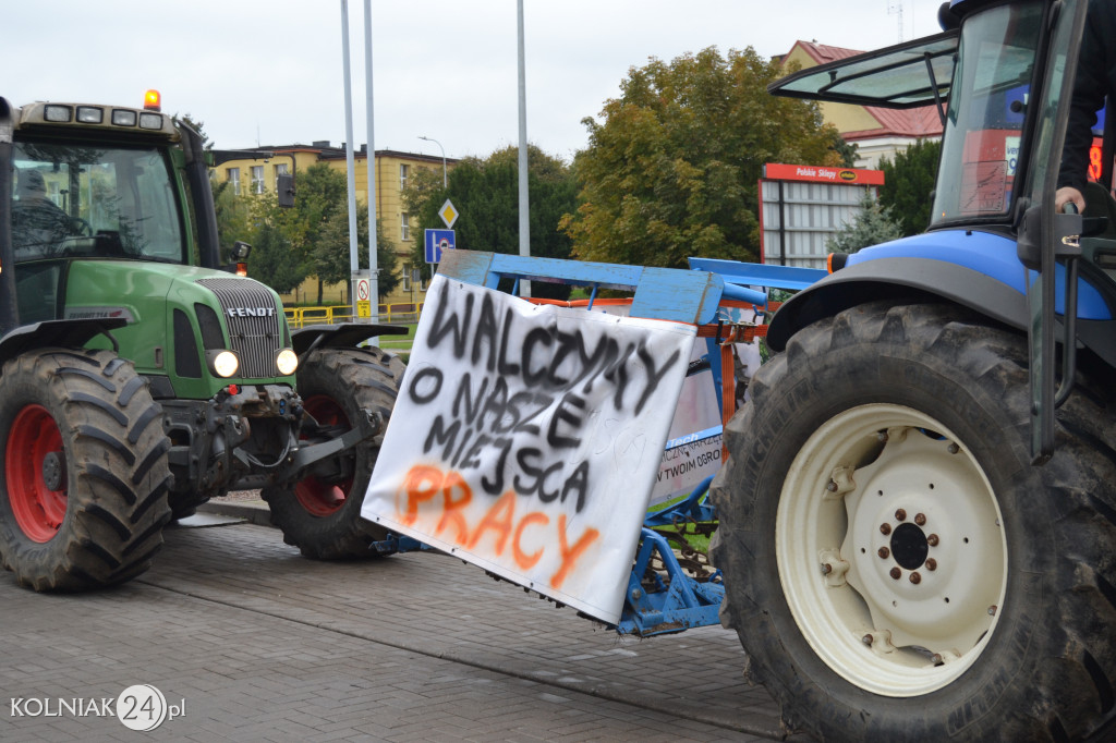Rolnicy protestują przeciwko tzw. piątce dla zwierząt