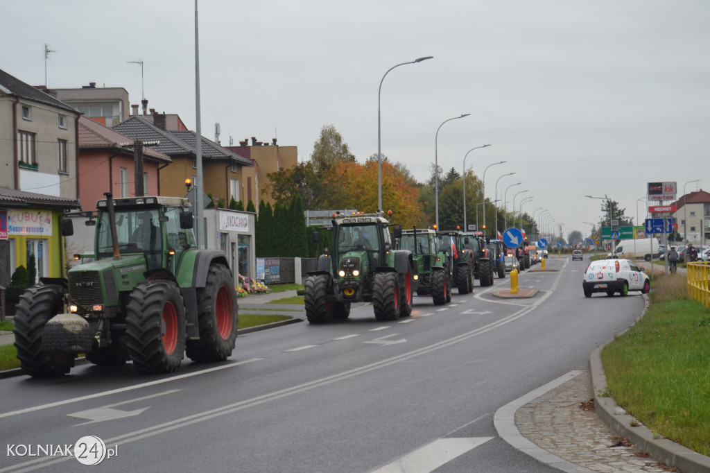 Rolnicy protestują przeciwko tzw. piątce dla zwierząt