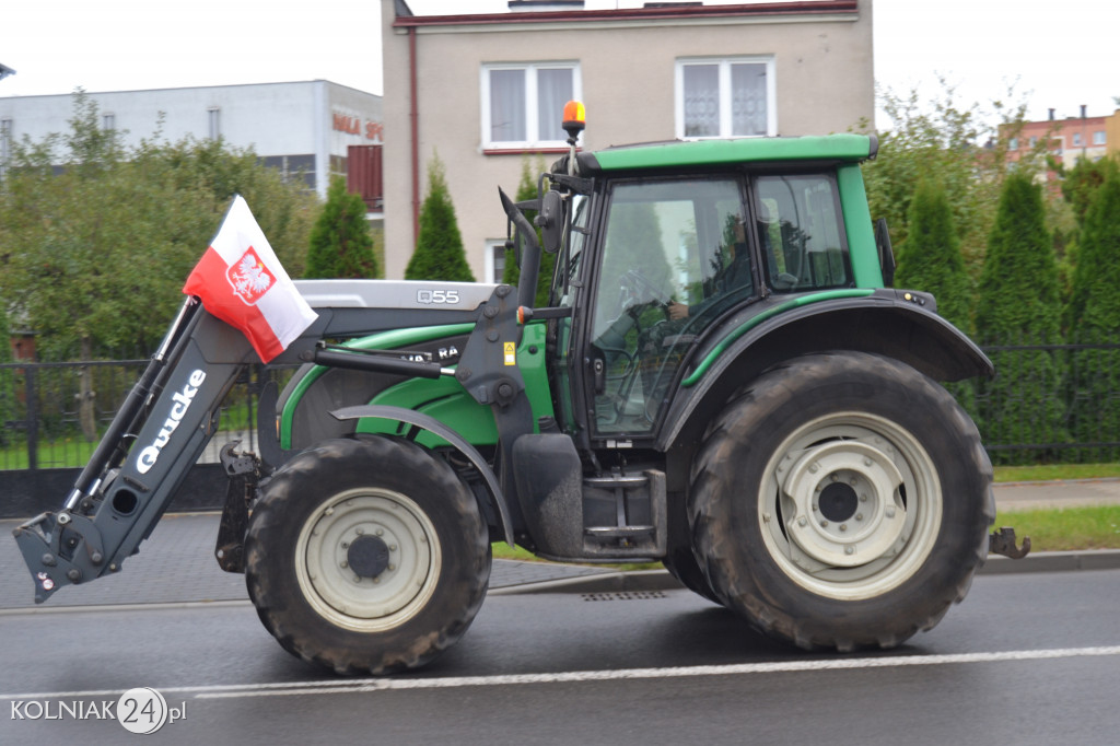 Rolnicy protestują przeciwko tzw. piątce dla zwierząt