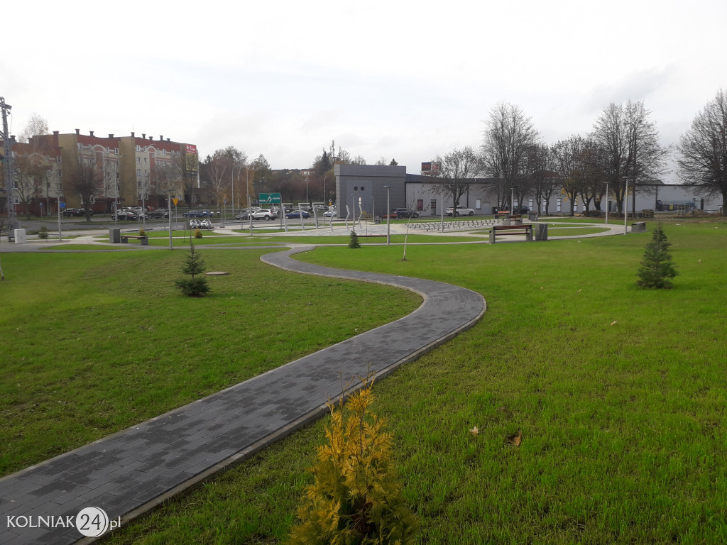 Zagospodarowanie placu przy stadionie miejskim