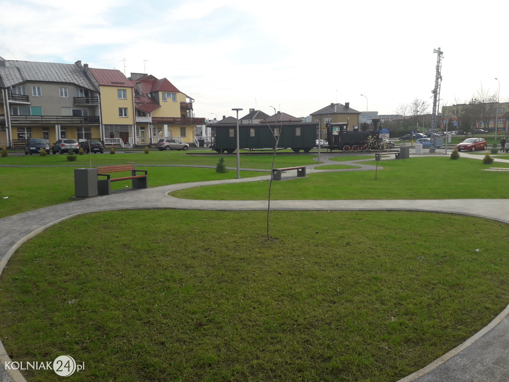 Zagospodarowanie placu przy stadionie miejskim