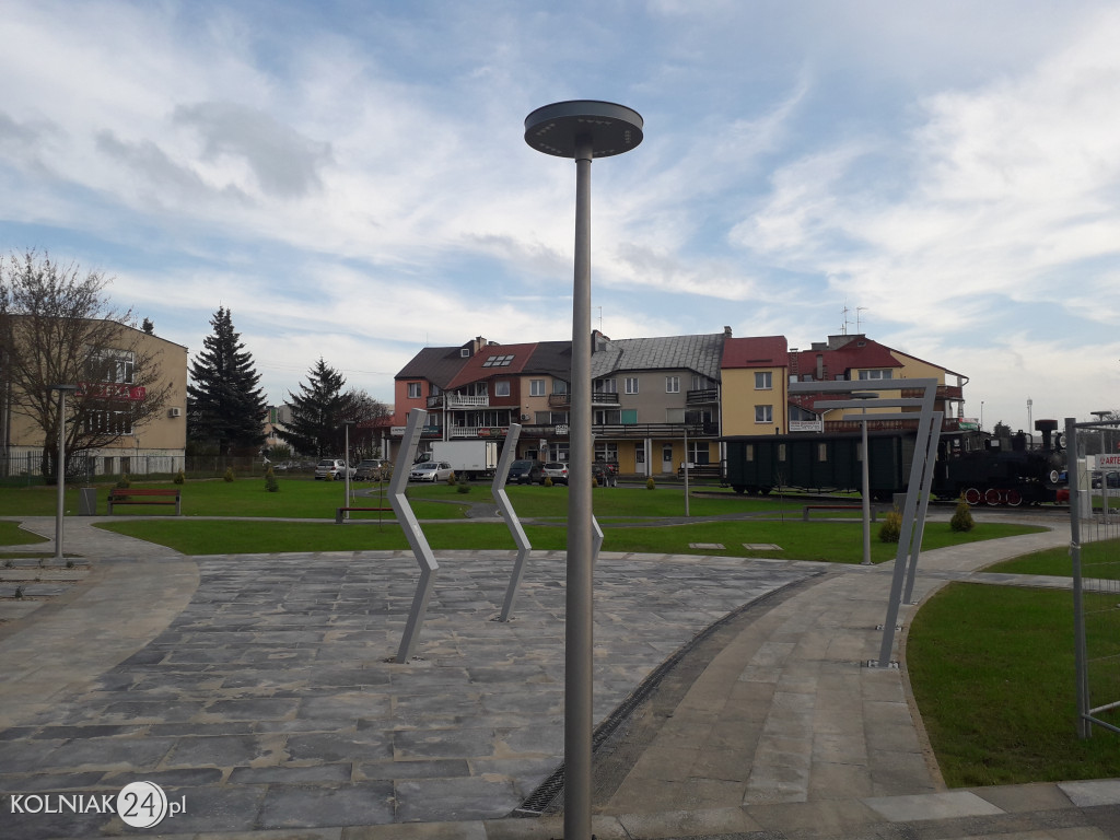Zagospodarowanie placu przy stadionie miejskim