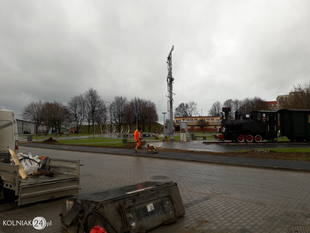 Zagospodarowanie placu przy stadionie miejskim