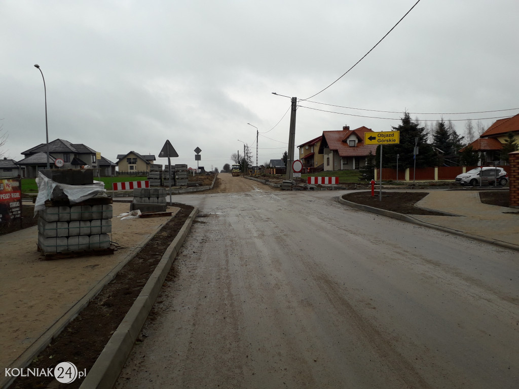 Asfalt na ulicy Konopnickiej w Kolnie (część 2.)