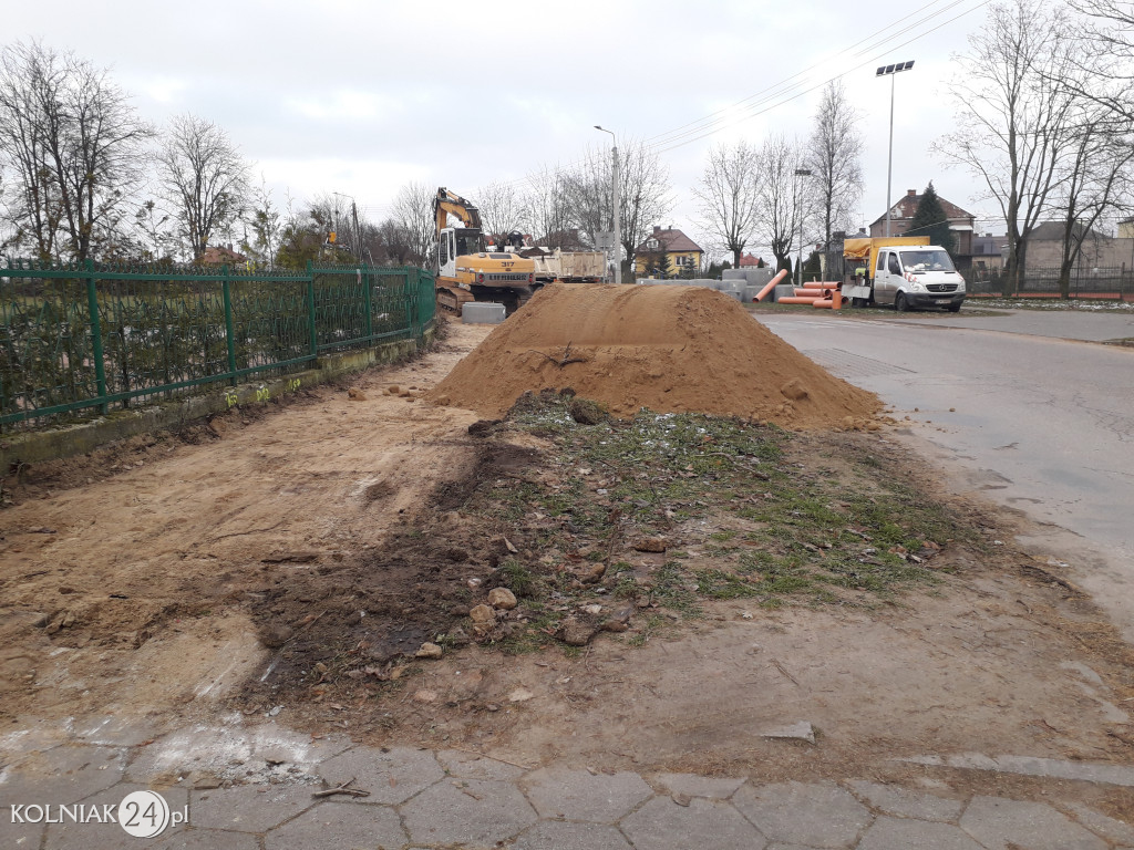 Asfalt na ulicy Konopnickiej w Kolnie (część 2.)