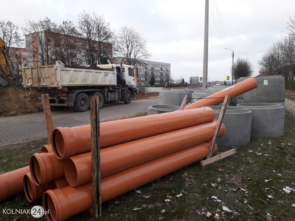 Asfalt na ulicy Konopnickiej w Kolnie (część 2.)