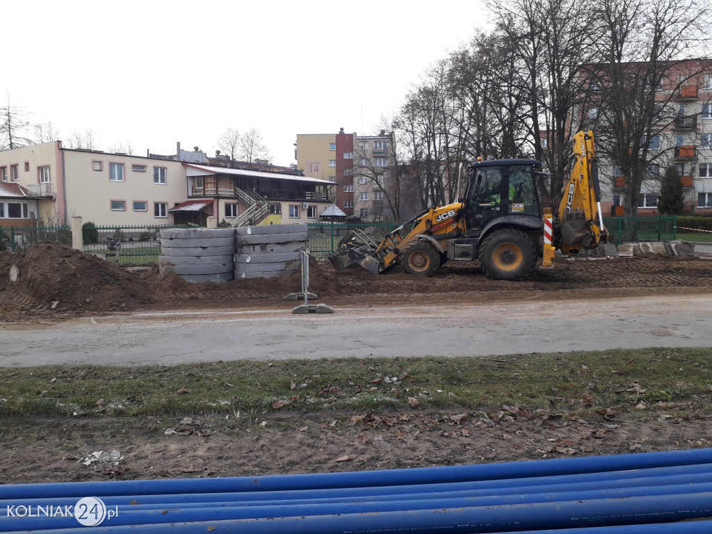 Asfalt na ulicy Konopnickiej w Kolnie (część 2.)