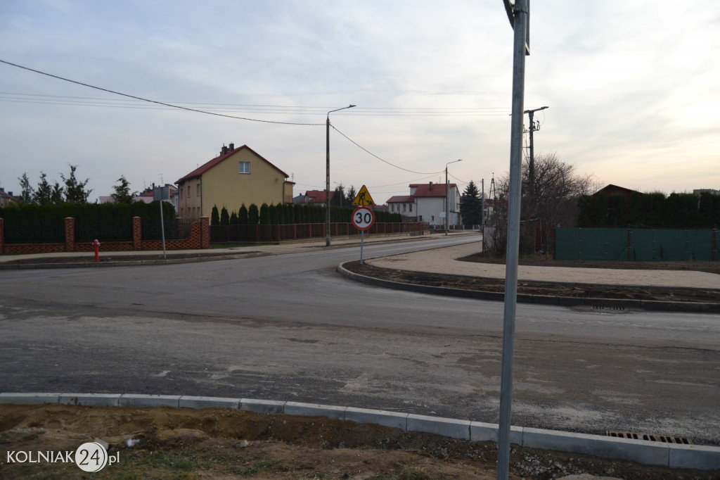Asfalt na ulicy Konopnickiej w Kolnie (część 2.)