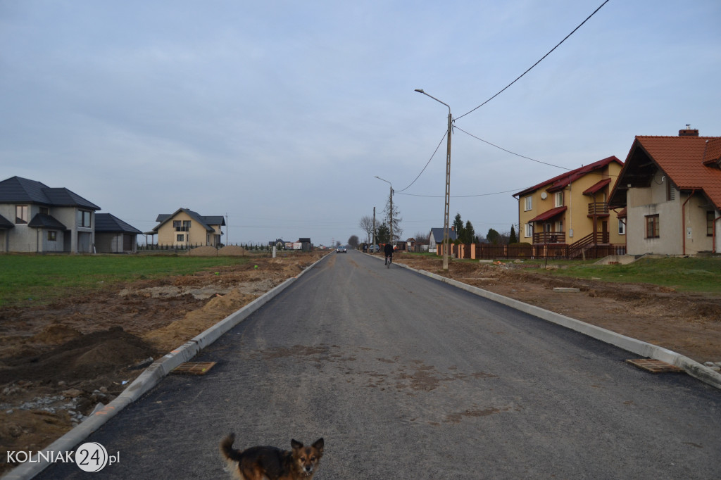 Asfalt na ulicy Konopnickiej w Kolnie (część 2.)