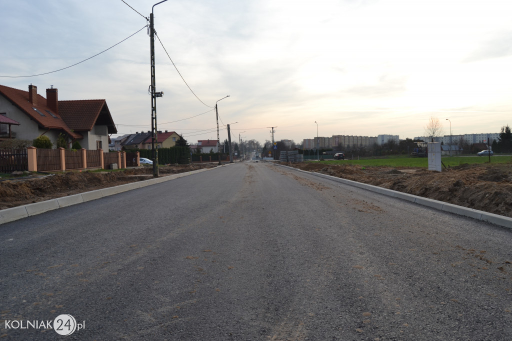 Asfalt na ulicy Konopnickiej w Kolnie (część 2.)