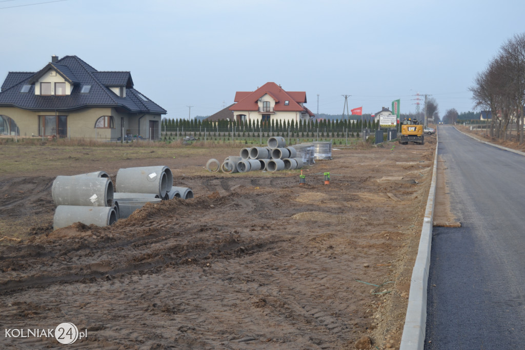 Asfalt na ulicy Konopnickiej w Kolnie (część 2.)