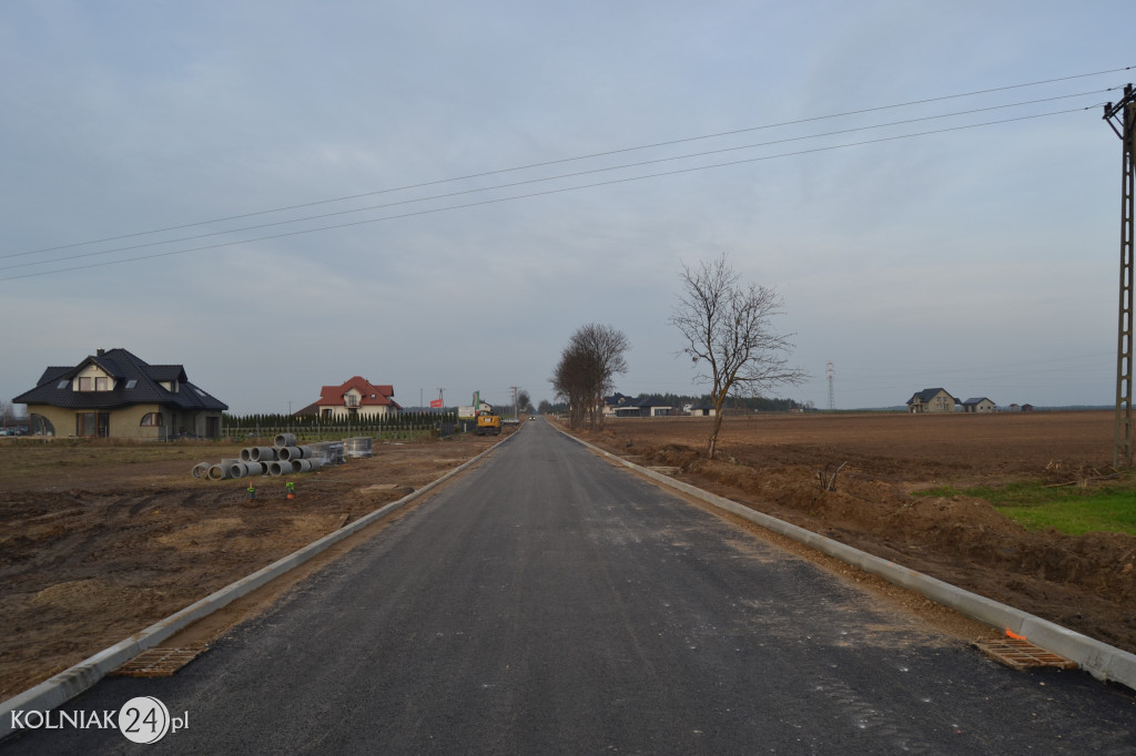 Asfalt na ulicy Konopnickiej w Kolnie (część 2.)