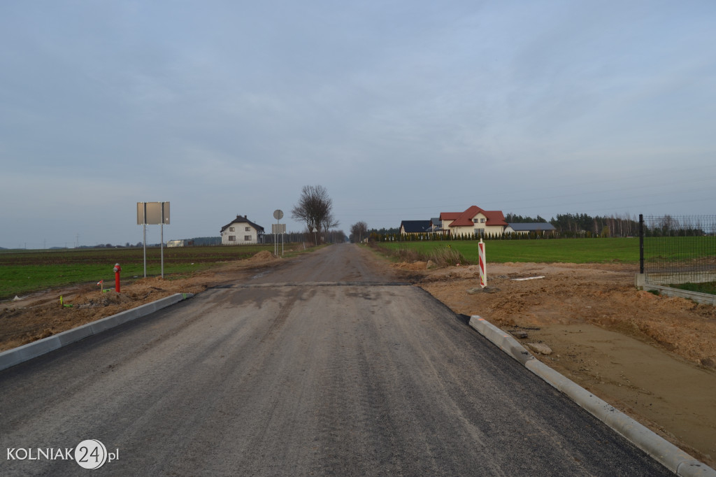 Asfalt na ulicy Konopnickiej w Kolnie (część 2.)