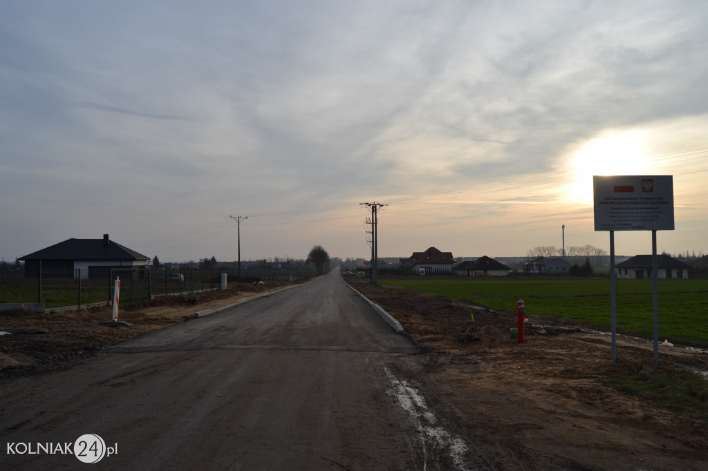 Asfalt na ulicy Konopnickiej w Kolnie (część 2.)