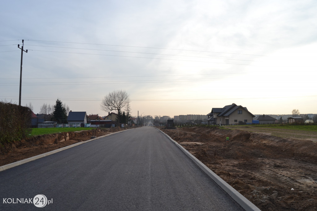 Asfalt na ulicy Konopnickiej w Kolnie (część 2.)