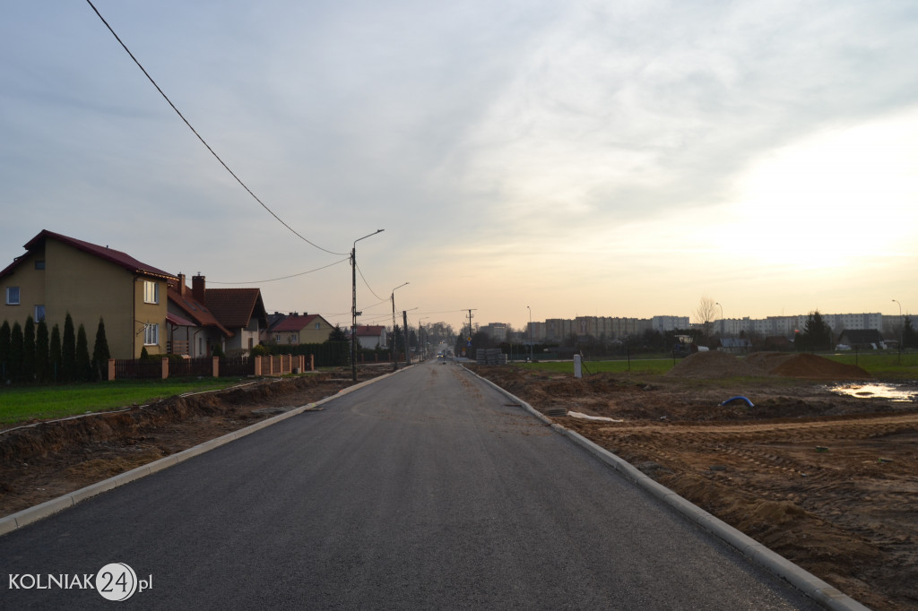 Asfalt na ulicy Konopnickiej w Kolnie (część 2.)