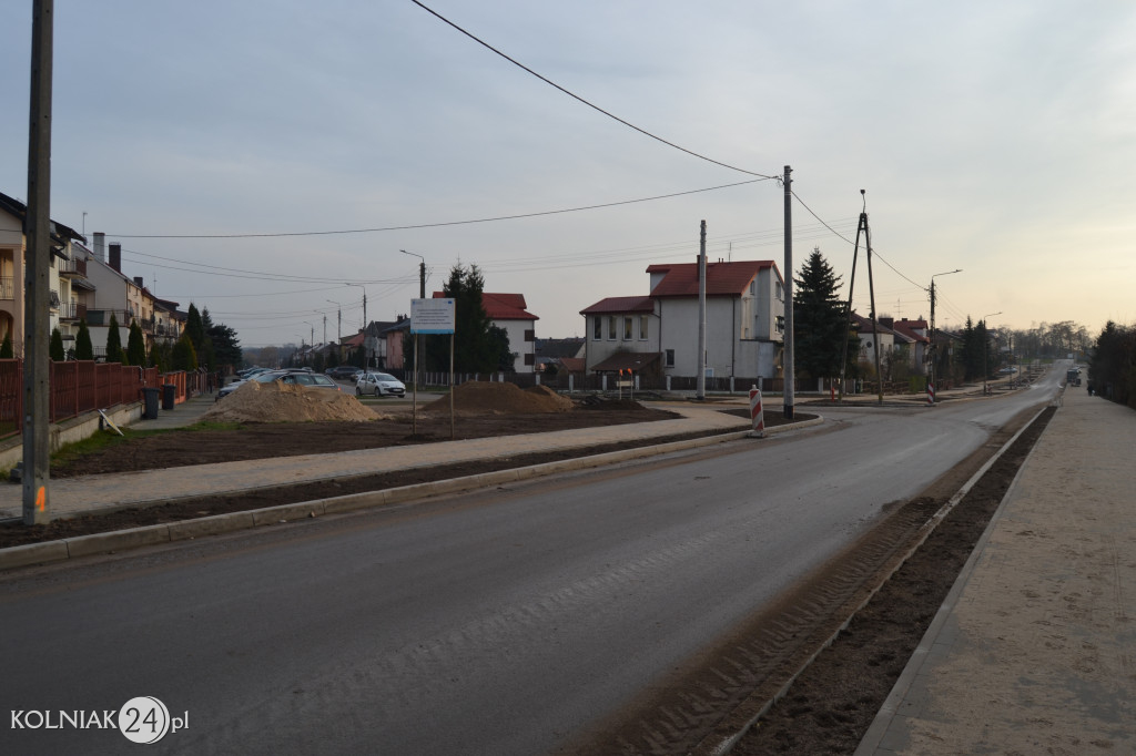Asfalt na ulicy Konopnickiej w Kolnie (część 2.)