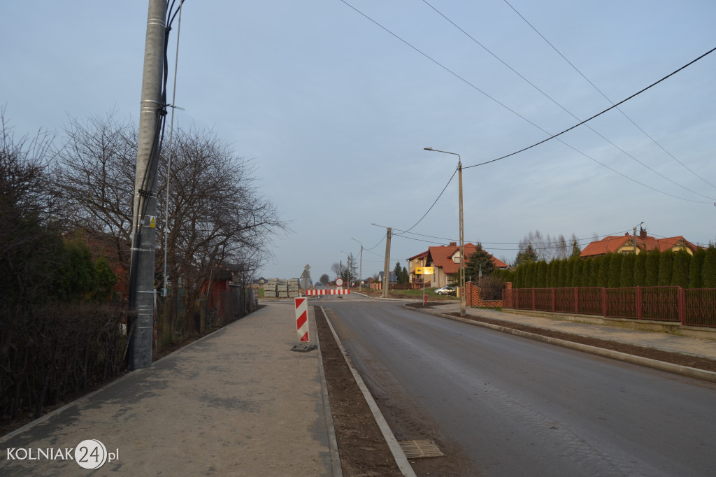 Asfalt na ulicy Konopnickiej w Kolnie (część 2.)