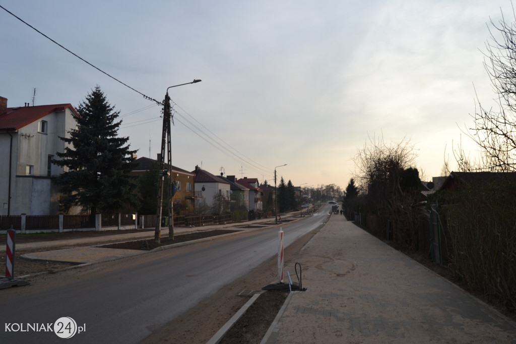 Asfalt na ulicy Konopnickiej w Kolnie (część 2.)