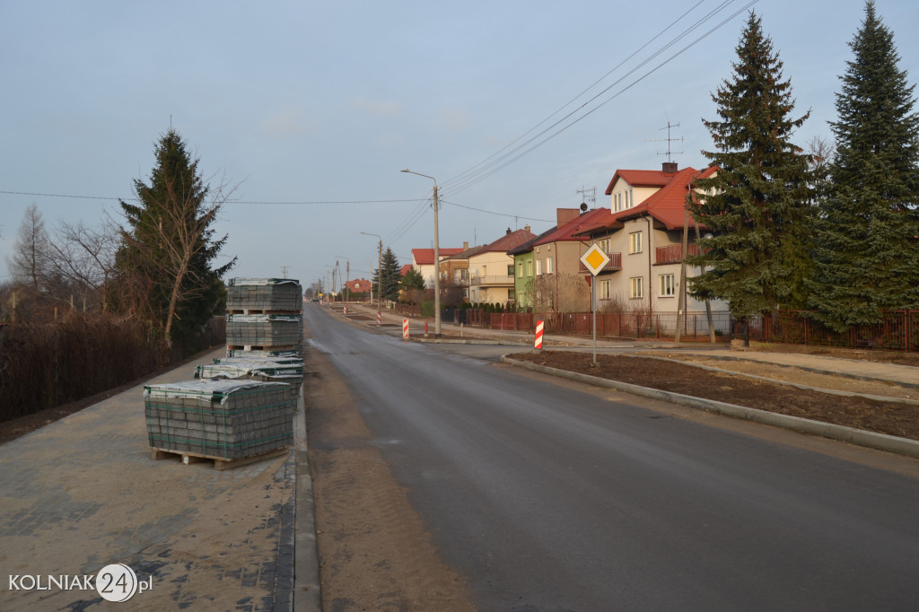 Asfalt na ulicy Konopnickiej w Kolnie (część 2.)