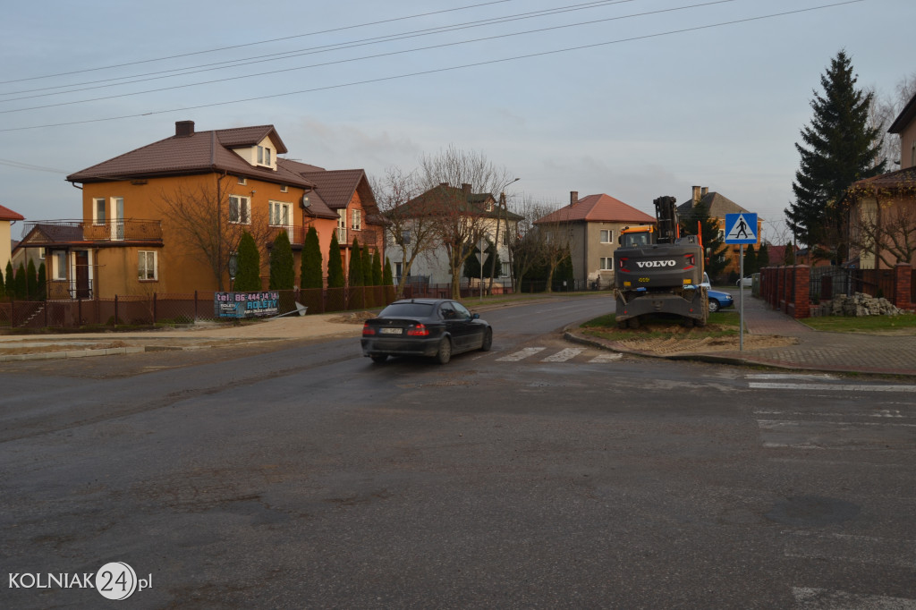 Asfalt na ulicy Konopnickiej w Kolnie (część 2.)