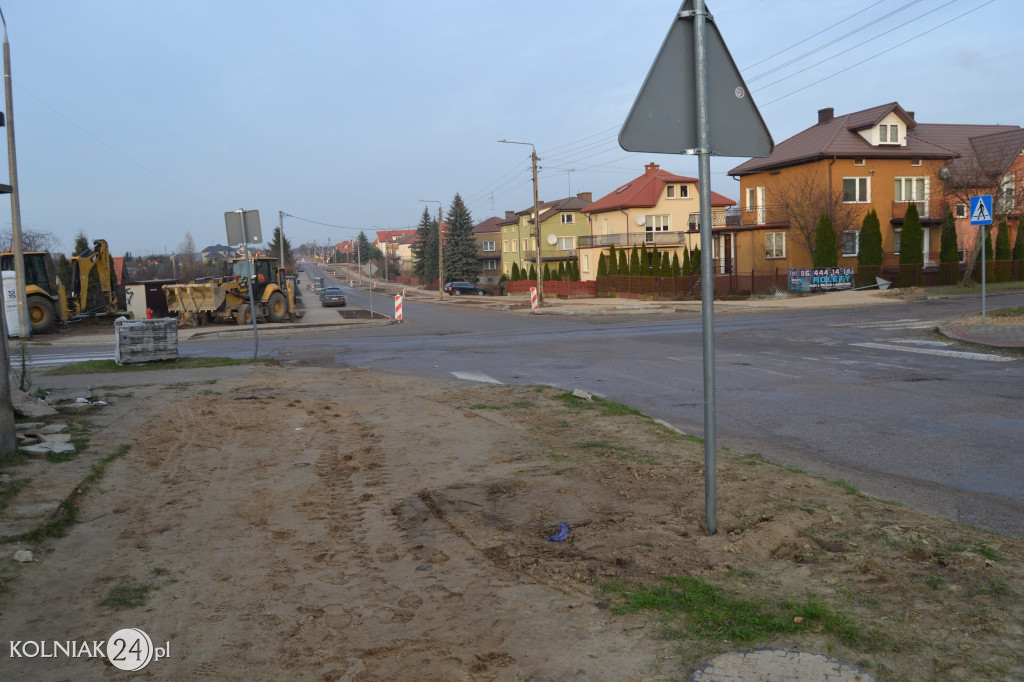 Asfalt na ulicy Konopnickiej w Kolnie (część 2.)