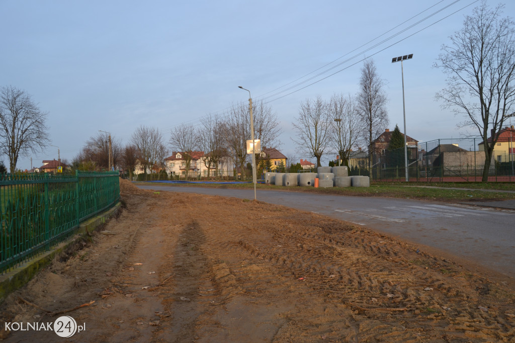 Asfalt na ulicy Konopnickiej w Kolnie (część 2.)