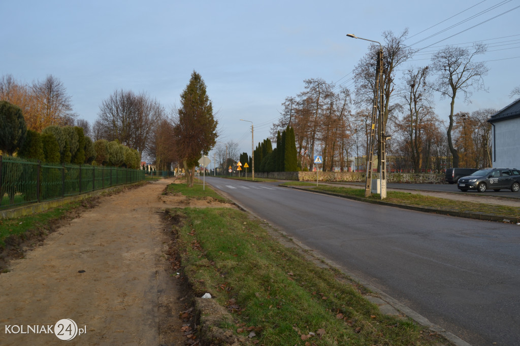 Asfalt na ulicy Konopnickiej w Kolnie (część 2.)