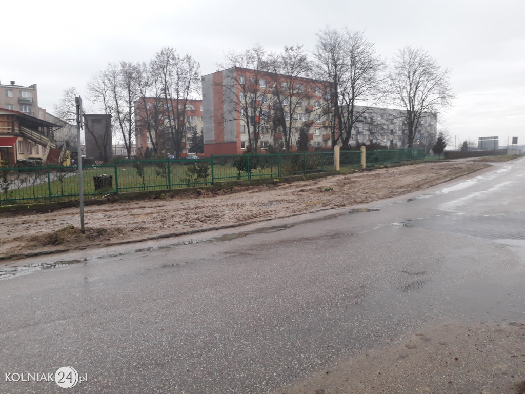 Remont chodnika przy ulicy Konopnickiej