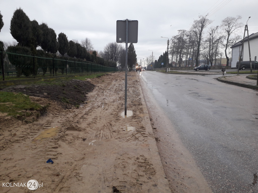 Remont chodnika przy ulicy Konopnickiej
