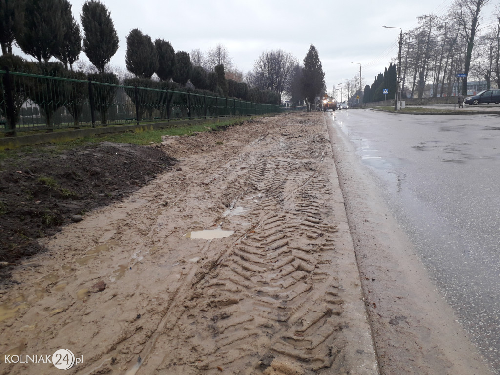 Remont chodnika przy ulicy Konopnickiej