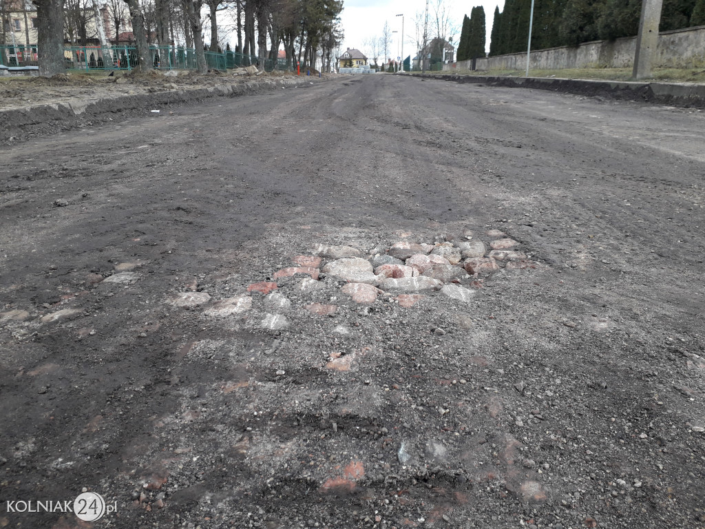 Bruk na ulicy Konopnickiej w Kolnie