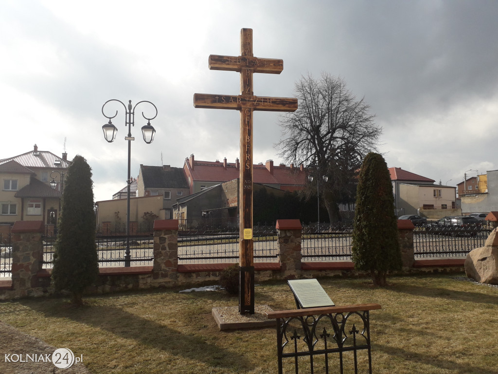 Krzyż pandemiczny czeka na poświęcenie
