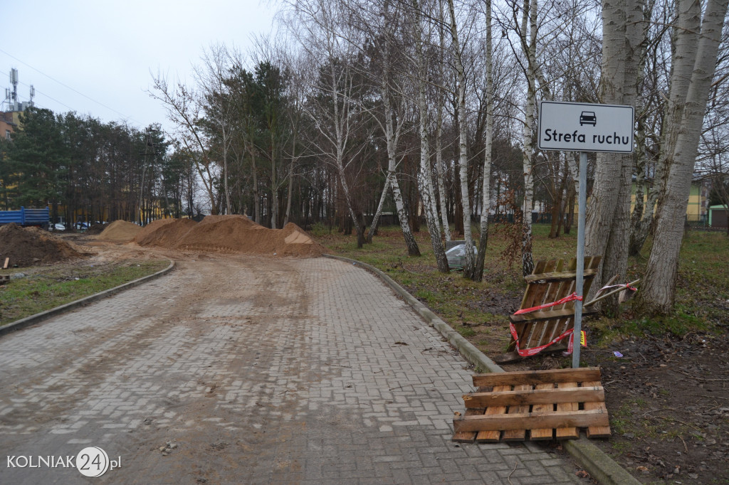 Przebudowa terenu przy szpitalu w Kolnie
