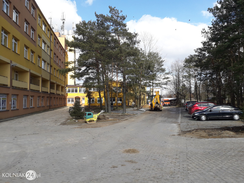 Przebudowa terenu przy szpitalu w Kolnie