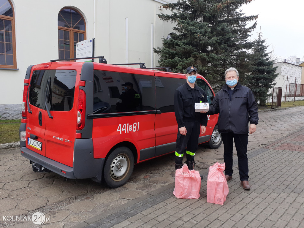 Dystrybucja maseczek do parafii na terenie powiatu kolneńskiego