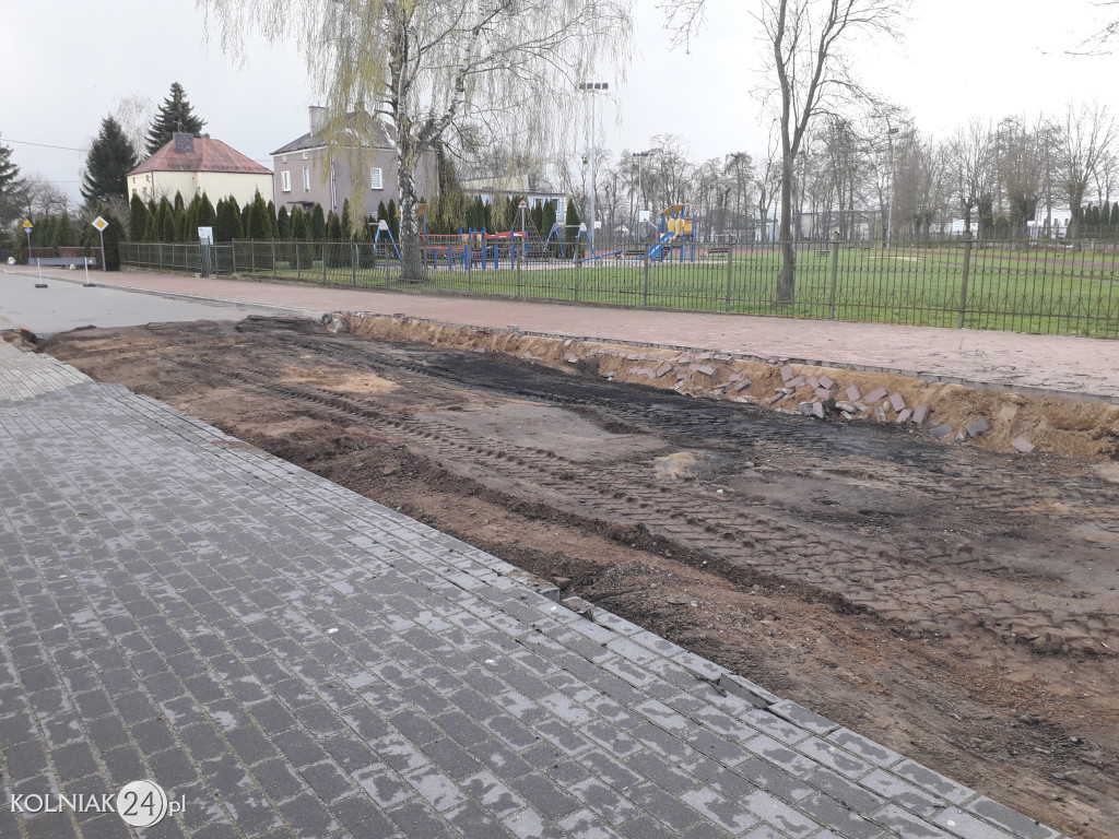 Prace budowlane na ulicy Szkolnej