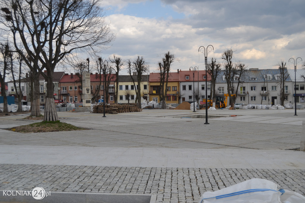 Trwają prace rewitalizacyjne w parku (kwiecień)