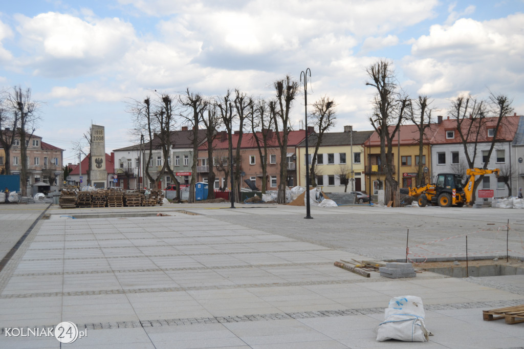 Trwają prace rewitalizacyjne w parku (kwiecień)