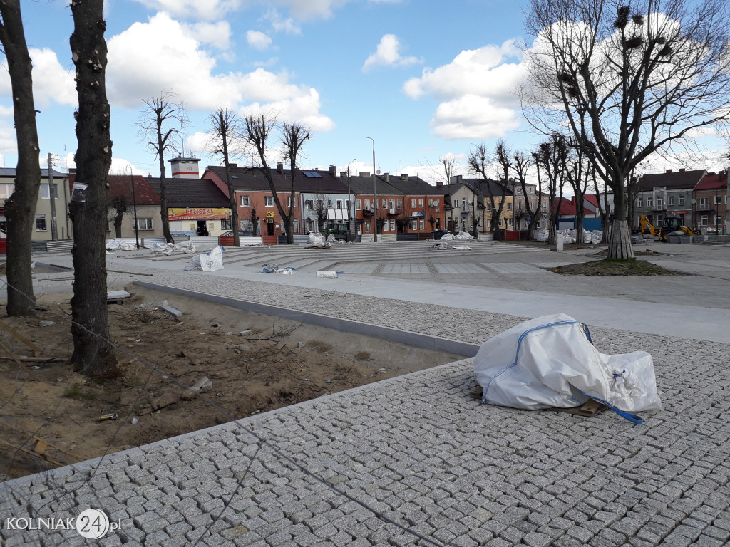 Trwają prace rewitalizacyjne w parku (kwiecień)