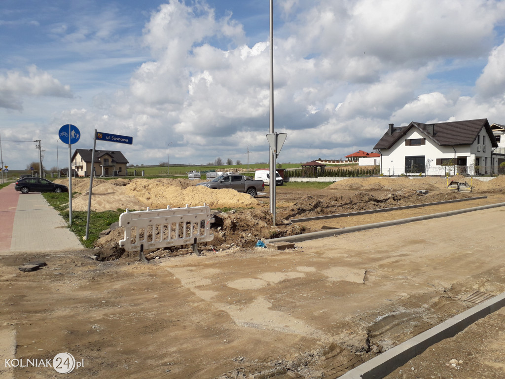 Trwają prace na ulicy Sosnowej w Kolnie