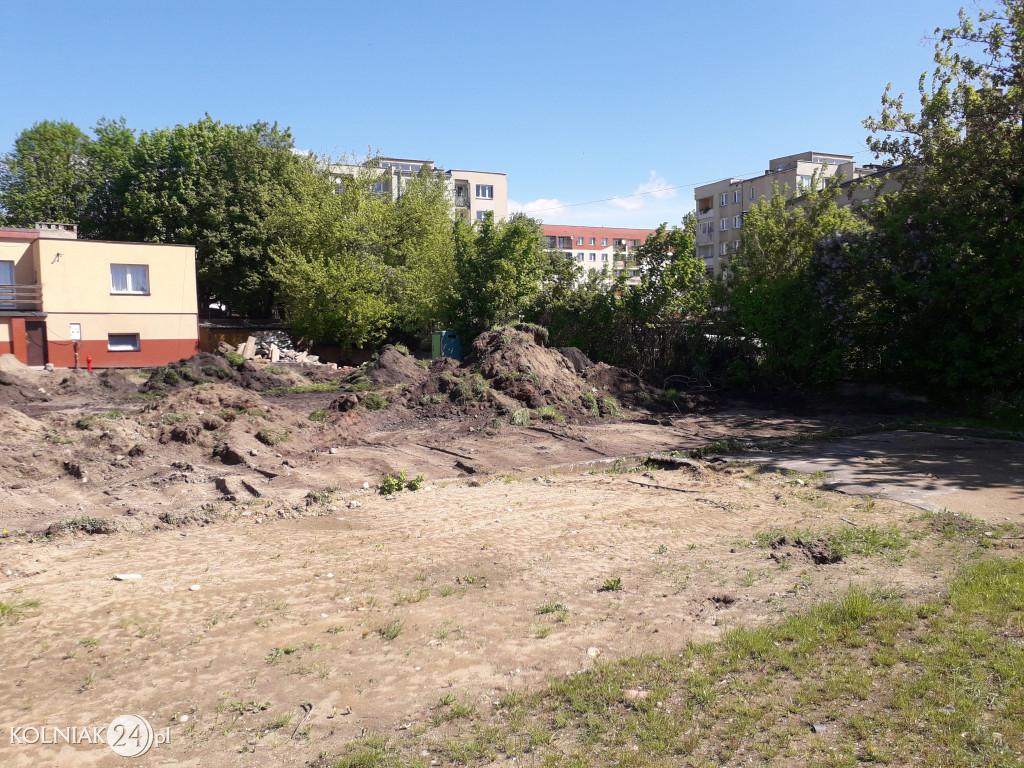 Rewitalizacja placu przy stadionie