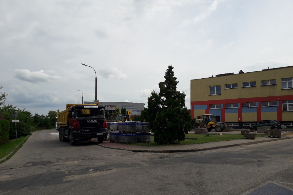 Przebudowa parkingu przy miejskim przedszkolu