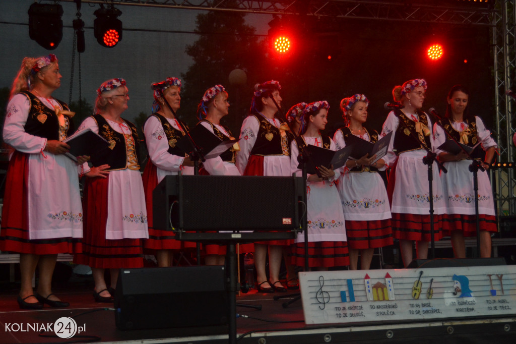 Kurpiowskie Prezentacje Kulturalne w Ptakach