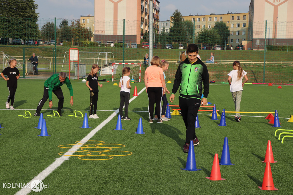 Pierwszy trening dziewcząt Orła Kolno