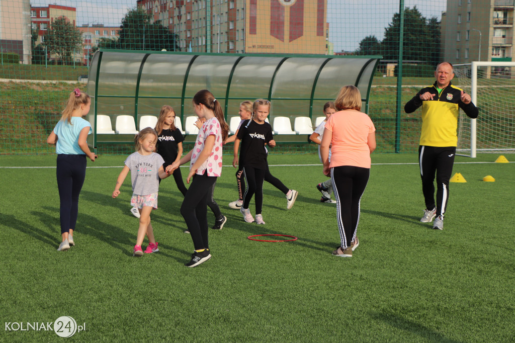 Pierwszy trening dziewcząt Orła Kolno